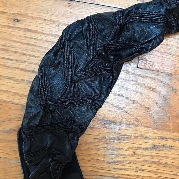 Lip Service Hybrid Cybergoth Steampunk Faux Leather Pocket OS - Picture 5 of 13